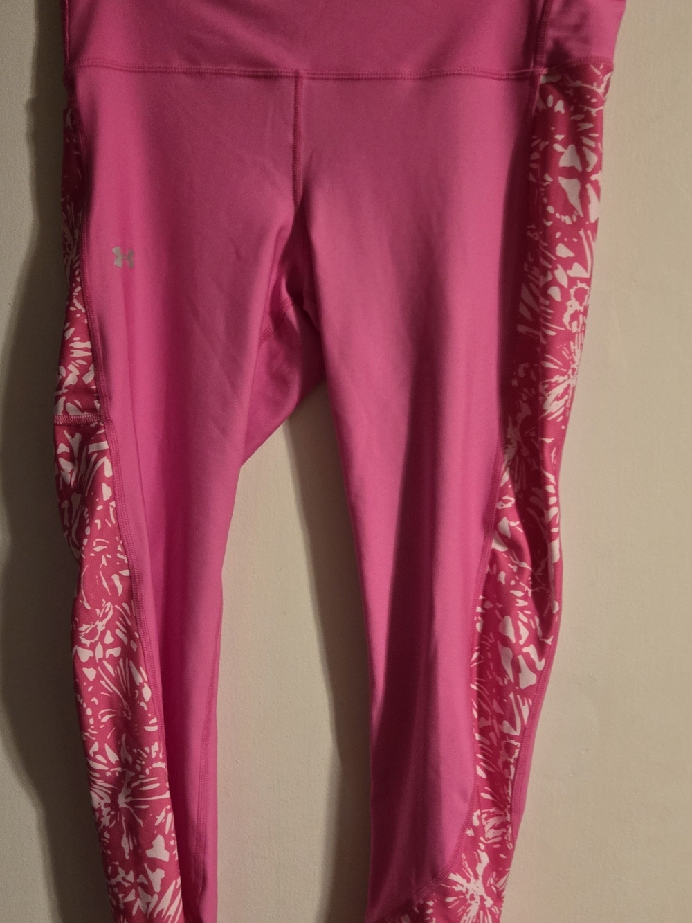 Under Armour Hot Pink Women's Performance Leggings